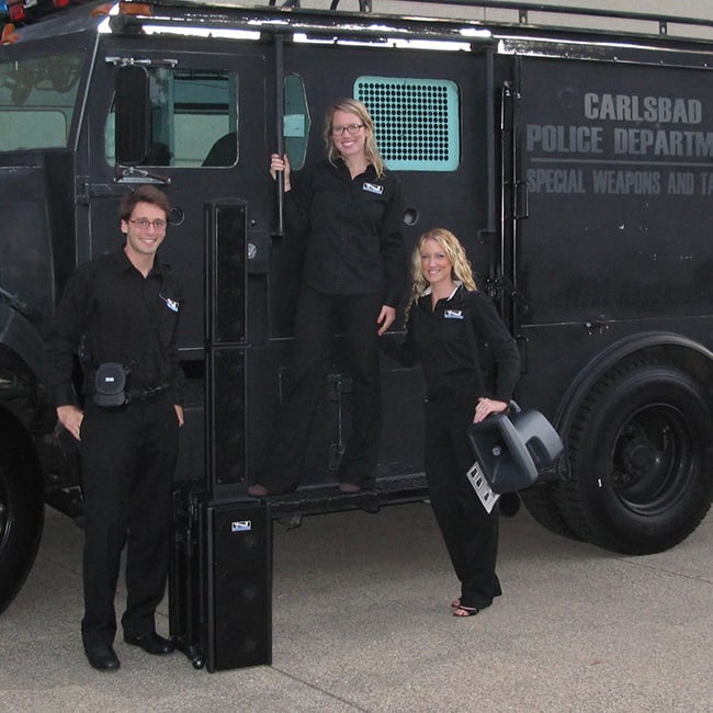 anchor-audio-megavox-police-lifestyle3 SQ