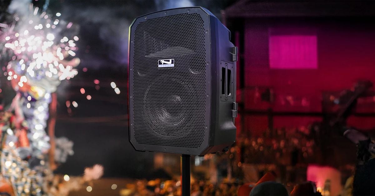 The Best PA Systems for Cheer Teams and Rallies