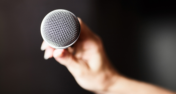How to hold your microphone, properly.
